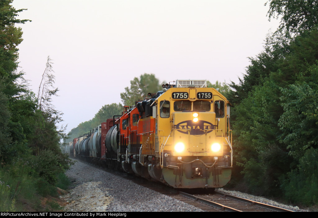 BNSF 1755